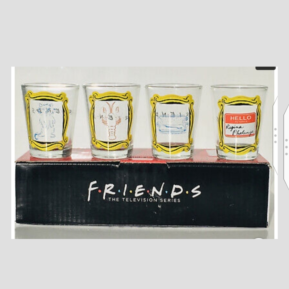🆕" FRIENDS " Shot Glass Set - 4